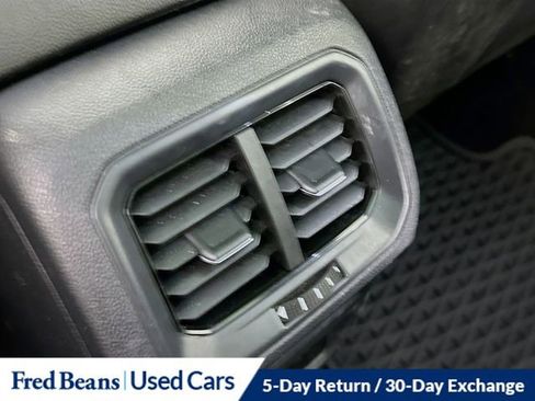 Used 2023 Volkswagen Taos SE w/ Panoramic Sunroof Package AWD/4WD image 26