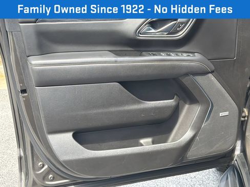 Used 2021 GMC Yukon SLT RWD image 10