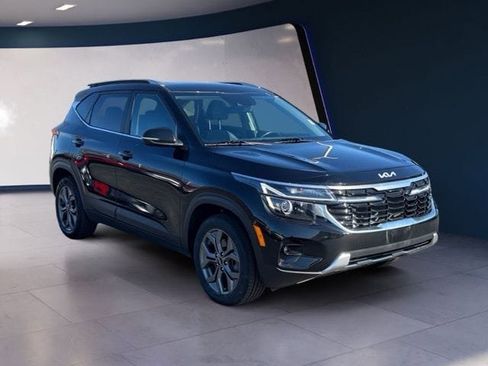 Certified 2024 Kia Seltos S AWD/4WD image 7