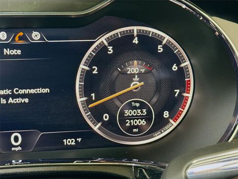 Used 2020 Bentley Continental GT V8 image 18
