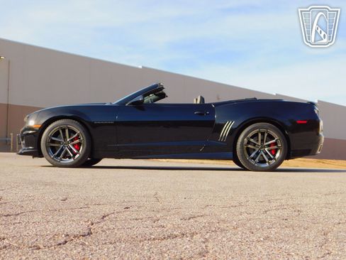 Used 2011 Chevrolet Camaro SS image 12