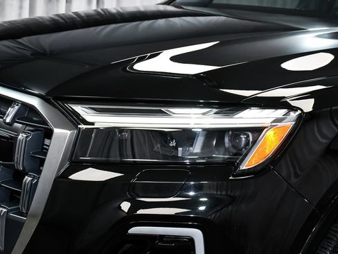 Used 2025 Audi Q7 3.0T Premium w/ Convenience Package AWD/4WD image 85
