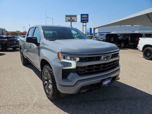 Used 2025 Chevrolet Silverado 1500 RST AWD/4WD image 2