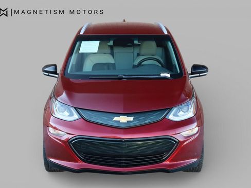 Used 2019 Chevrolet Bolt Premier w/ Infotainment Package image 5