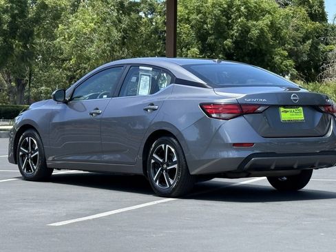 Used 2024 Nissan Sentra SV FWD image 3
