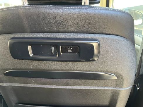 Used 2020 BMW X7 xDrive40i image 42