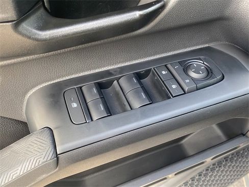 New 2026 Toyota Tacoma SR5 image 15