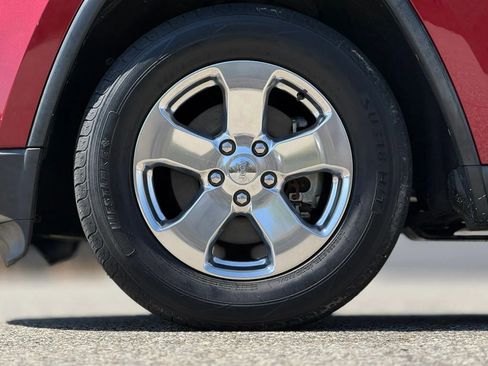 Used 2013 Jeep Grand Cherokee Limited image 29