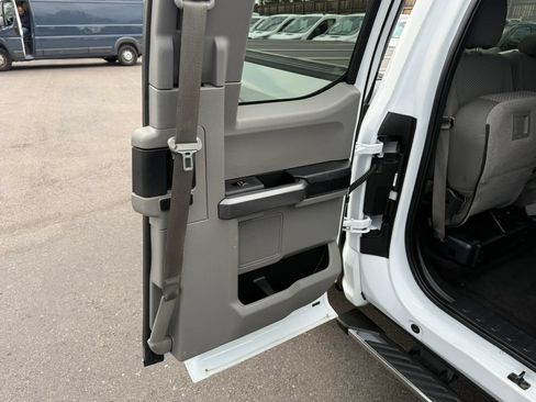 Used 2015 Ford F150 XLT w/ Equipment Group 301A Mid RWD image 25