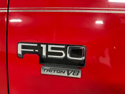 Used 1998 Ford F150 XLT image 4