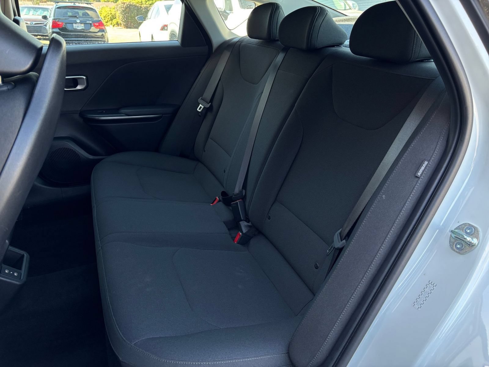 Used 2026 Kia K4 FWD image 36