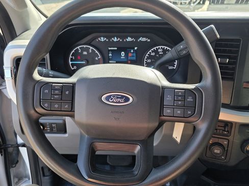 Used 2023 Ford F350 XLT image 15