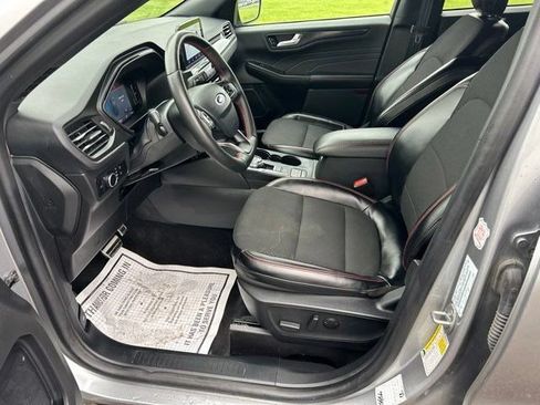 Used 2024 Ford Escape ST-Line AWD/4WD image 12