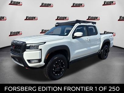 New 2025 Nissan Frontier PRO-4X w/ Pro Convenience Package
