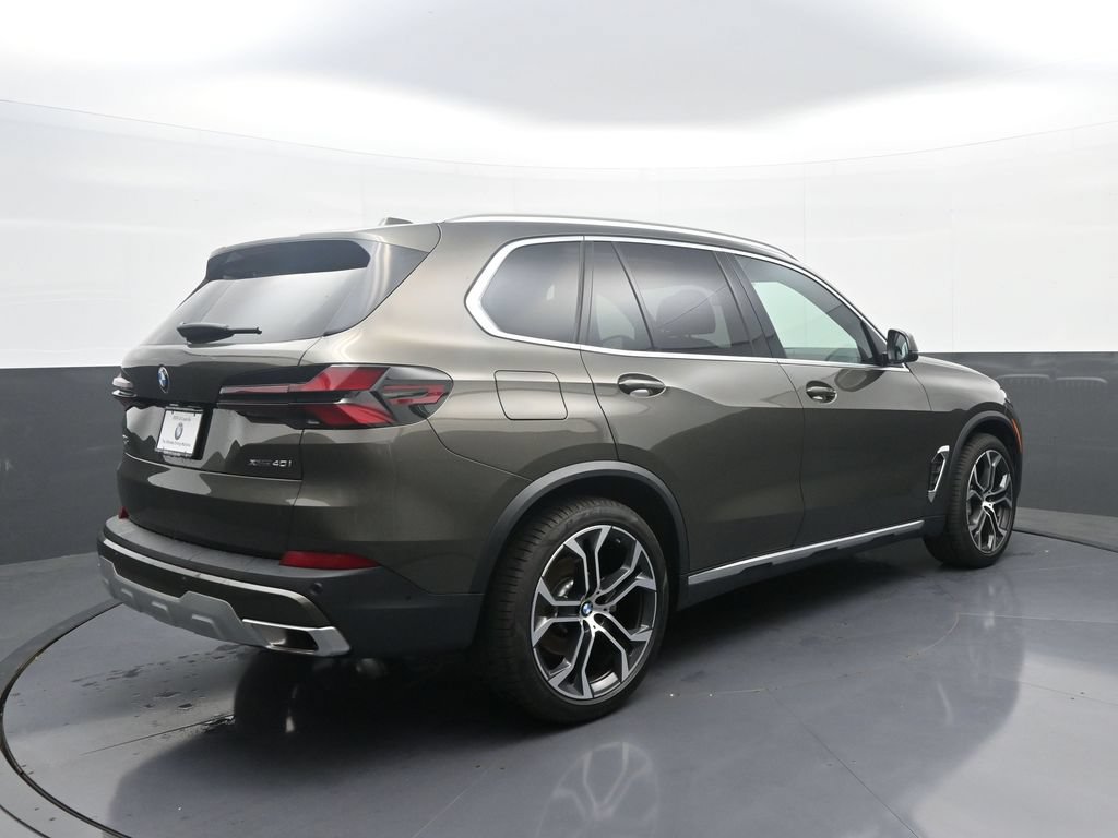 Used 2026 BMW X5 xDrive40i AWD/4WD image 7