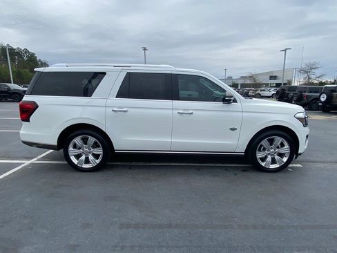 Certified 2022 Ford Expedition Max King Ranch AWD/4WD image 8