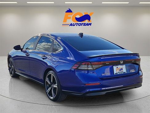 Used 2024 Honda Accord Sport image 3