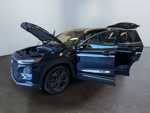 Used 2019 Hyundai Santa Fe AWD image 11