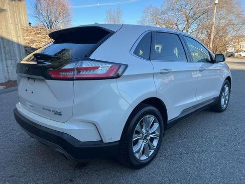 Used 2019 Ford Edge Titanium w/ Equipment Group 301A image 6