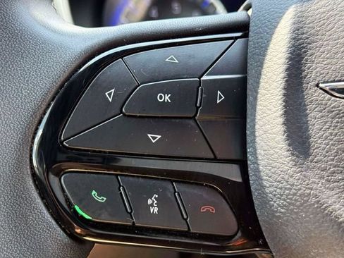 Certified 2022 Chrysler Pacifica Touring-L w/ S Appearance Package FWD image 22