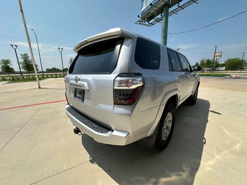 Used 2014 Toyota 4Runner SR5 Premium RWD image 5