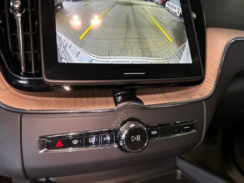 New 2026 Volvo XC60 B5 Plus w/ Protection Package Premier image 18