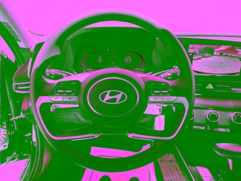 New 2026 Hyundai Elantra SE FWD image 29