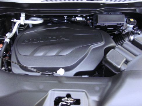 Used 2025 Honda Passport Black Edition image 24