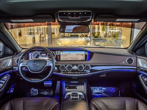 Used 2016 Mercedes-Benz S 550 Sedan image 3