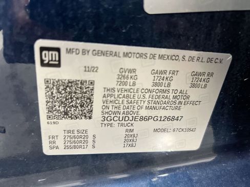 Used 2023 Chevrolet Silverado 1500 High Country w/ Z71 Off-Road Package image 27