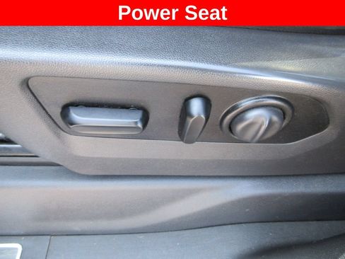 Used 2021 GMC Sierra 2500 AT4 w/ AT4 Premium Plus Package AWD/4WD image 32