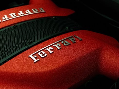 Used 2021 Ferrari F8 Tributo RWD image 28
