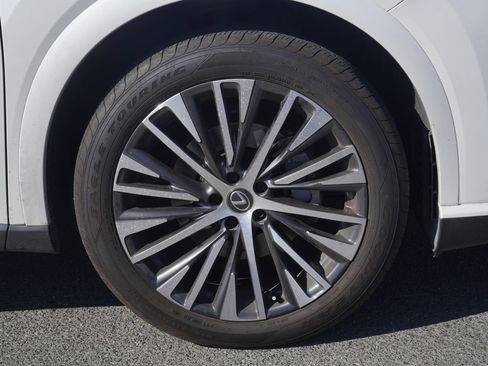 Used 2023 Lexus RX 350 Premium Plus w/ Cold Area Package FWD image 4