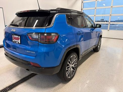 Used 2023 Jeep Compass Limited w/ Elite Group AWD/4WD image 9