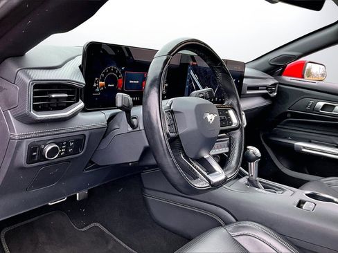 Used 2024 Ford Mustang Premium image 17
