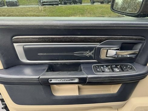 Used 2018 RAM 1500 Limited image 18