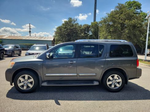 Used 2011 Nissan Armada Platinum w/ 2nd Row Captain Seat Pkg RWD image 3