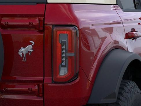 New 2026 Ford Bronco Outer Banks w/ Sasquatch Package AWD/4WD image 23