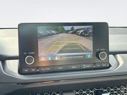 Used 2023 Honda Accord EX image 24