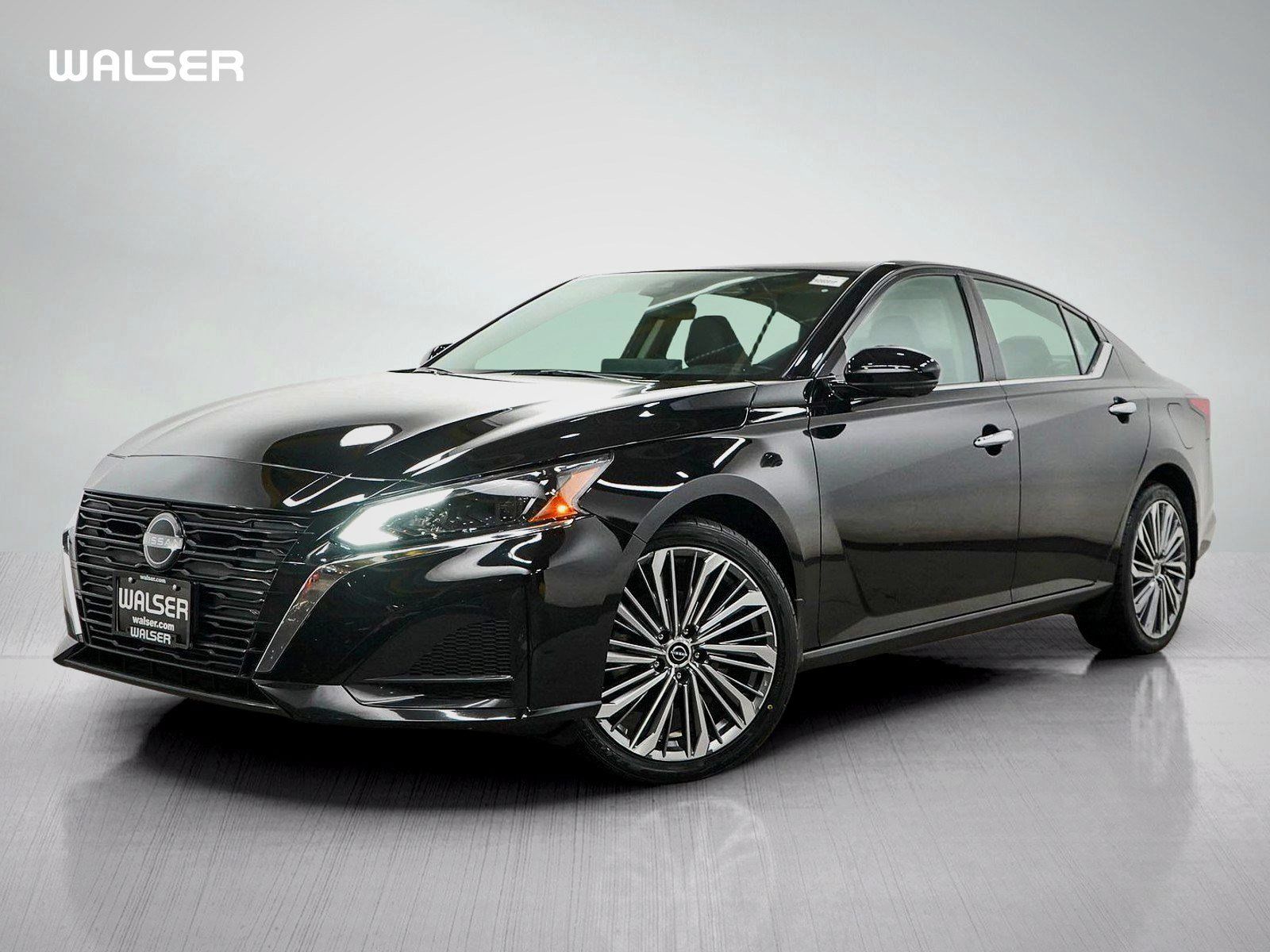 Used 2023 Nissan Altima 2.5 SL AWD/4WD image 1