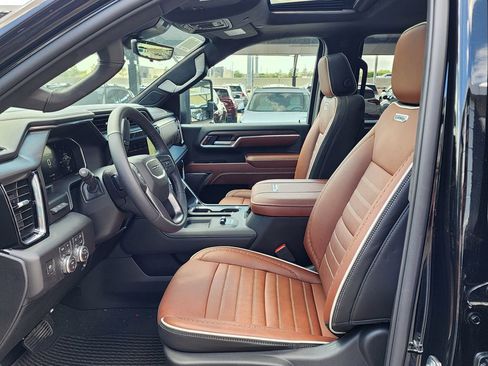 New 2026 GMC Sierra 3500 Denali Ultimate AWD/4WD image 18