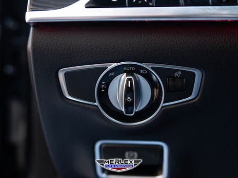 Used 2019 Mercedes-Benz S 560 4MATIC Sedan image 41
