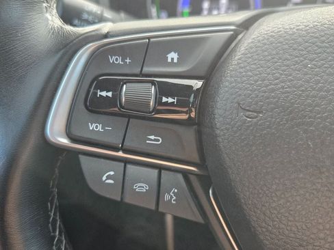Used 2022 Honda Accord Sport image 12