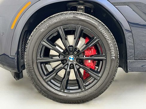Used 2024 BMW X6 xDrive40i w/ M Sport Professional Package AWD/4WD image 31