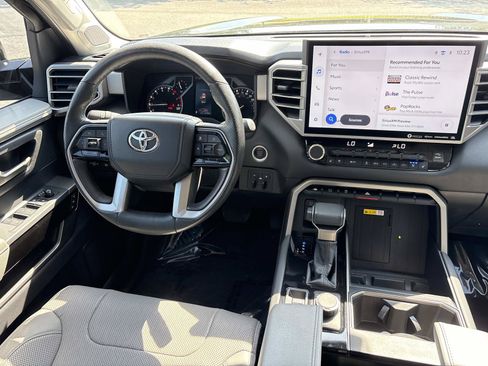 Used 2022 Toyota Tundra Limited AWD/4WD image 27