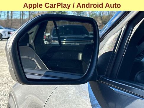 Certified 2022 Ford Explorer XLT w/ Equipment Group 202A image 8