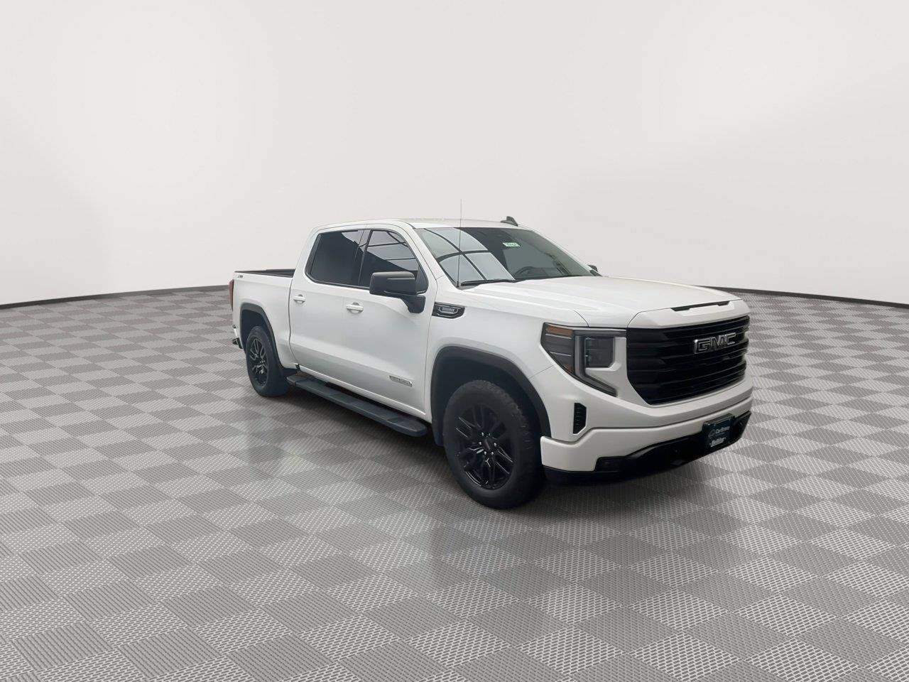 Certified 2024 GMC Sierra 1500 Elevation w/ LPO, Elevation Black Package AWD/4WD image 36