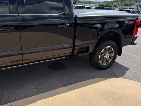Used 2024 Ford F350 King Ranch AWD/4WD image 7