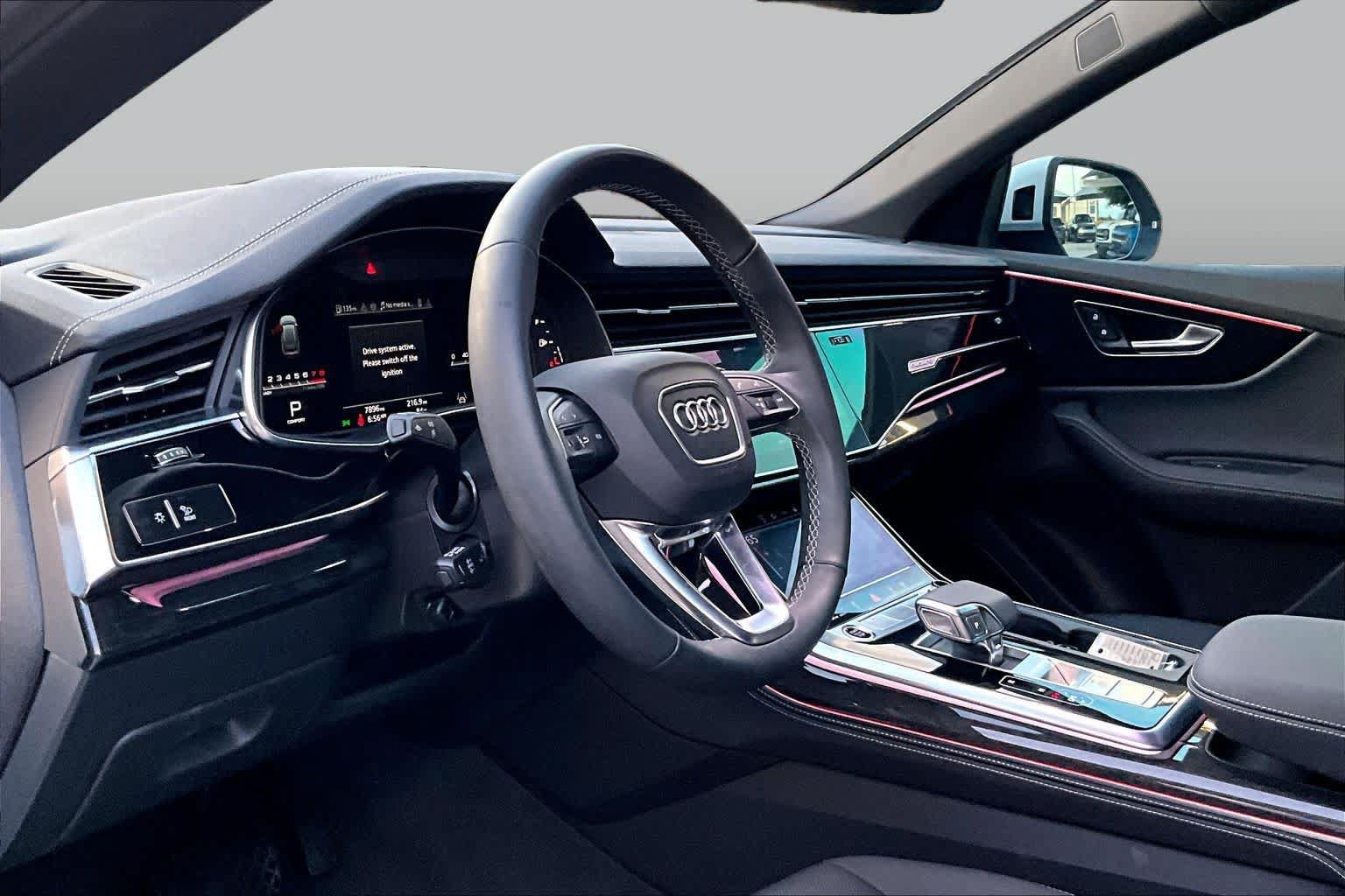 Used 2026 Audi Q8 Premium Plus AWD/4WD image 18