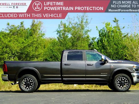 Used 2025 RAM 3500 Limited image 4